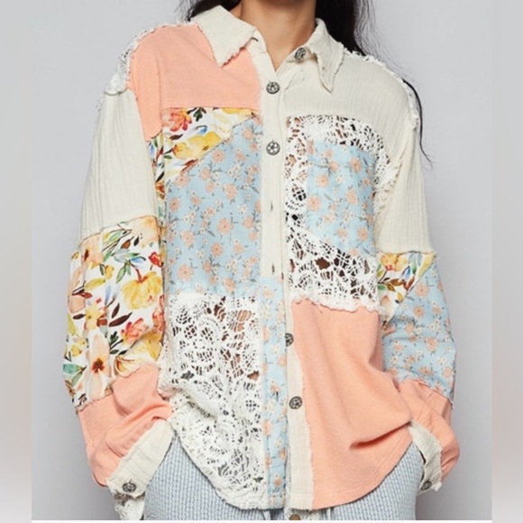 POL Tops - POL New Relaxed Fit Button Down Top